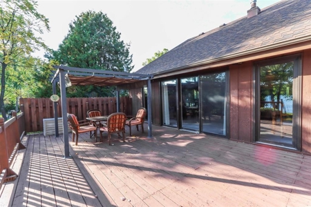 Waterfront Home For Sale on Wilson Lake in Wild Rose, WI - image 15
