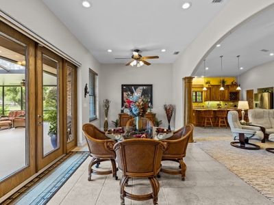 Gorgeous Custom Built Brick Home in City Limits Chiefland FL - image 26