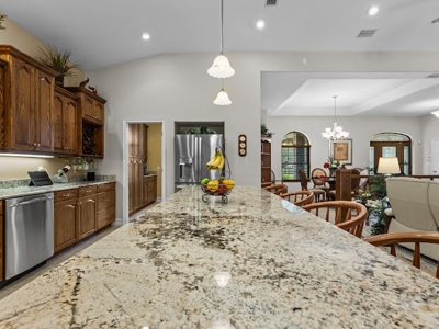 Gorgeous Custom Built Brick Home in City Limits Chiefland FL - image 38