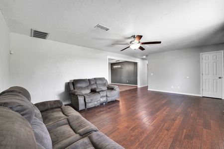 Home For Sale In Sayre, Oklahoma - image 14
