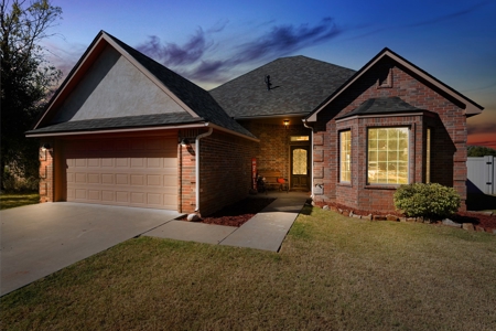 Home For Sale In Elk City, Oklahoma - image 46