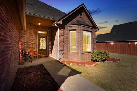 Home For Sale In Elk City, Oklahoma - image 48