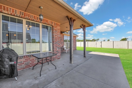 Home For Sale In Elk City, Oklahoma - image 33