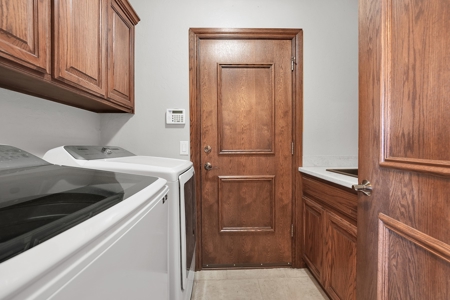 Home For Sale In Elk City, Oklahoma - image 32