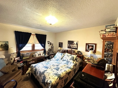 Farm with 150 Acres in Salem, Perfect for Livestock! - image 26