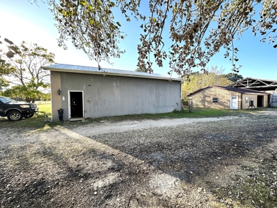Farm with 150 Acres in Salem, Perfect for Livestock! - image 30