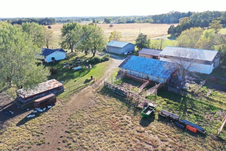 Farm with 150 Acres in Salem, Perfect for Livestock! - image 8