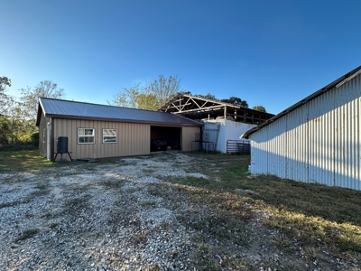 Farm with 150 Acres in Salem, Perfect for Livestock! - image 44