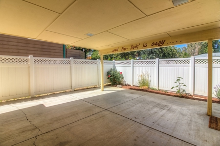Beautiful West Valley Home - image 3