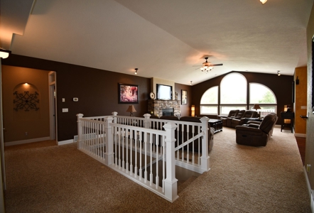 6 Bed 5 Bath Home sits on 20 Acres on the Golf Course - image 15