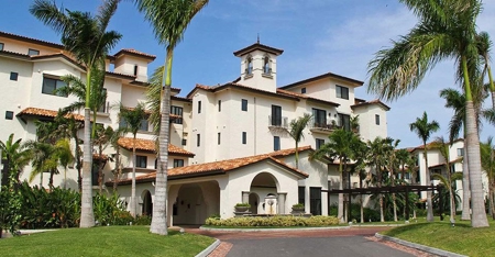 Buenaventura Golf Beach Apartment with Lake View - image 9