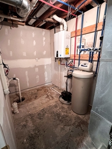 Renovated Home on Corner Lot in City Limits - image 22