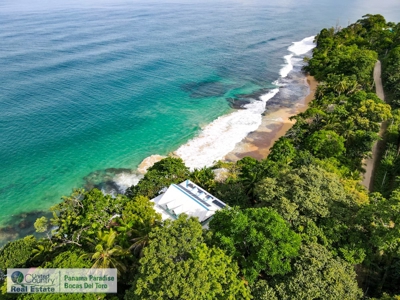 Beachfront Hotel, Bluff Beach, Bocas del Toro, Panama - image 2