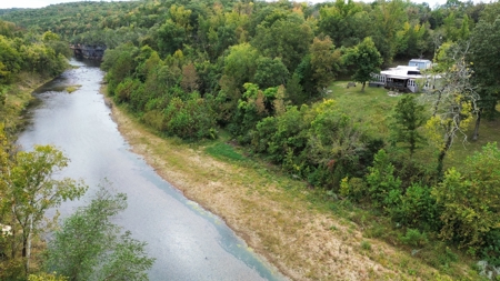 Off Grid Home And Acreage On Piney Creek In Melbourne, Ar - image 2