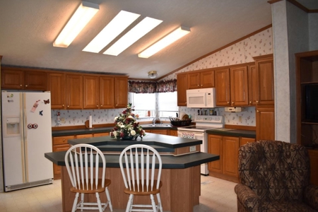 Manufactured Home on 1.87 acres for sale in Rutledge, TN - image 18