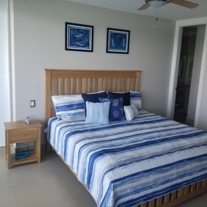 Oceanfront Apartment PH Bahia Resort Nueva Gorgona *Sold¨* - image 6