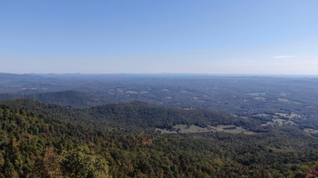 ** PENDING ** Mountain Home for Sale in Meadows of Dan VA! - image 23