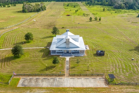 572 +/- Ac With Convention Center, Horse Trails For Sale! - image 5