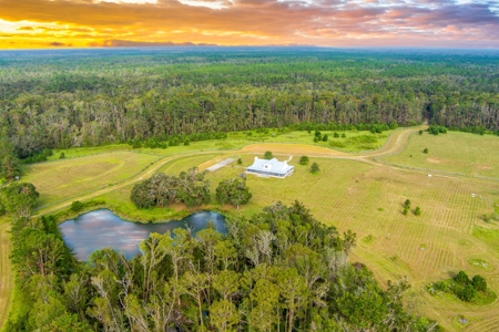 572 +/- Ac With Convention Center, Horse Trails For Sale! - image 2