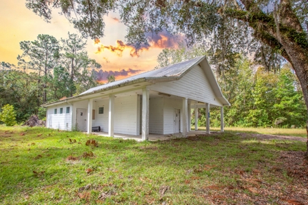 572 +/- Ac With Convention Center, Horse Trails For Sale! - image 33