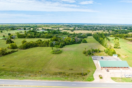 Prime Commercial Land For Sale in Hugo Oklahoma - image 2