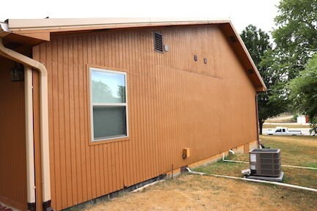 Home in Town For Sale in Thayer, MO - image 11