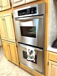 Home in Town For Sale in Thayer, MO - image 26