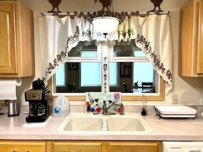 Home in Town For Sale in Thayer, MO - image 25