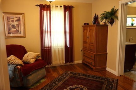 Home in Town For Sale in Thayer, MO - image 47