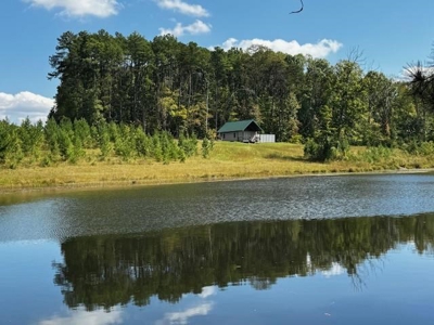 Off The Grid Retreat In Southern VA - image 1