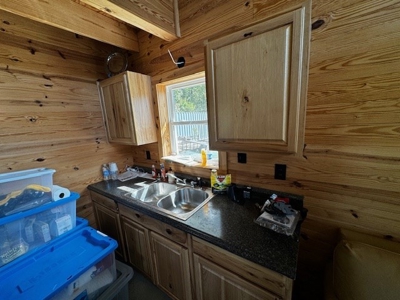Off The Grid Retreat In Southern VA - image 22