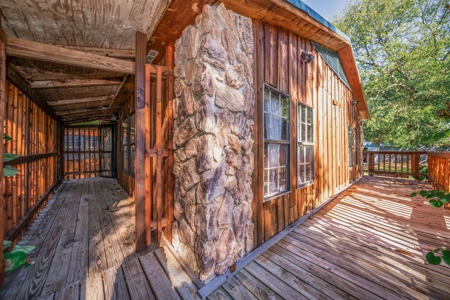 Home For Sale in Longview, Texas - image 8