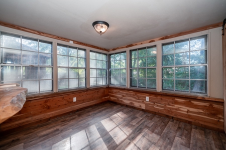 Home For Sale in Longview, Texas - image 30