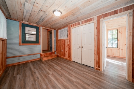 Home For Sale in Longview, Texas - image 24