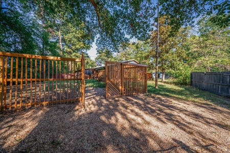 Home For Sale in Longview, Texas - image 2