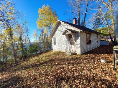 Island Lake Cabin for Sale in Northern Minnesota - image 4