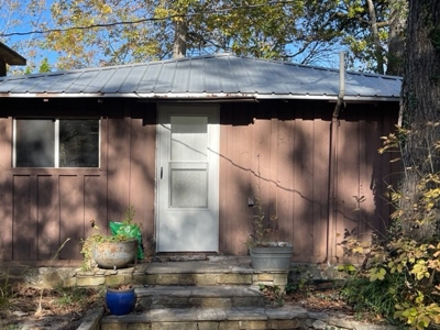 Cabin on the Spring River For Sale in Hardy AR - image 28