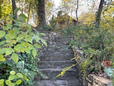 Cabin on the Spring River For Sale in Hardy AR - image 4