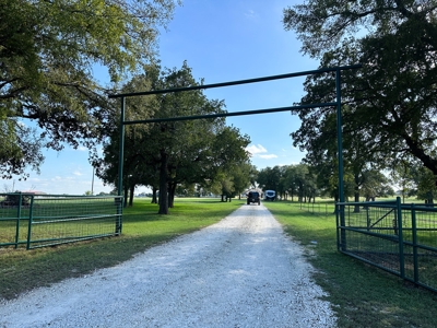 Experience Country Living at Its Finest - image 8