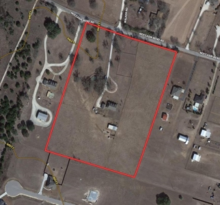 Experience Country Living at Its Finest - image 4