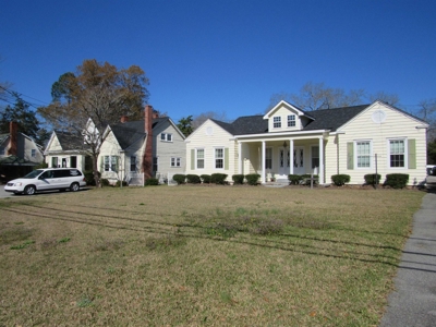 Hometown Personal Care Home - Retirement Inn - image 1