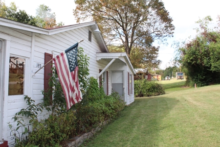 Home on Bull Shoals Lake, Noland Point with 2 Slip Boat Dock - image 12
