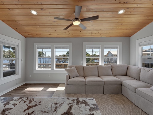 Waterfront Home Suwannee River Suwannee Florida