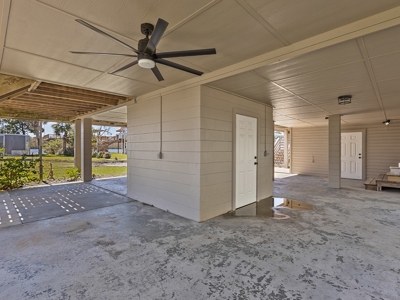 Waterfront Home Suwannee River Suwannee Florida - image 28