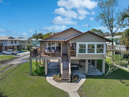 Waterfront Home Suwannee River Suwannee Florida
