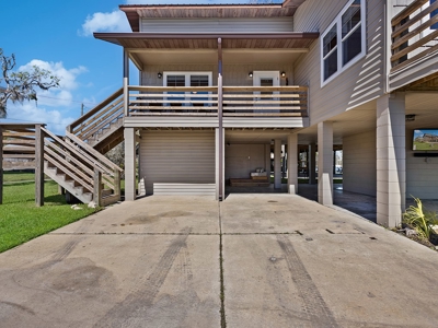 Waterfront Home Suwannee River Suwannee Florida - image 1