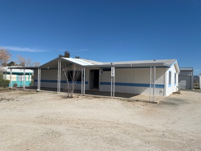 Salome Arizona Manufactured Home on fenced Lot with garage. - image 16