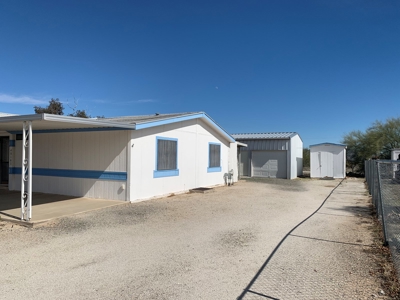 Salome Arizona Manufactured Home on fenced Lot with garage. - image 17