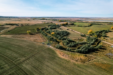 Eastern Montana Irrigated Pivot Ranch For Sale - image 7