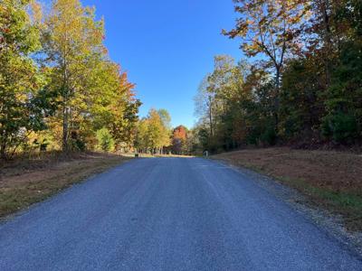 Extraordinary 5.43+- acre property on the Cumberland Plateau - image 15